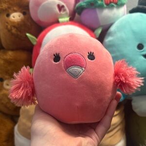 Adorable Perfect condition Flamingo 4.5” Squishmallow
